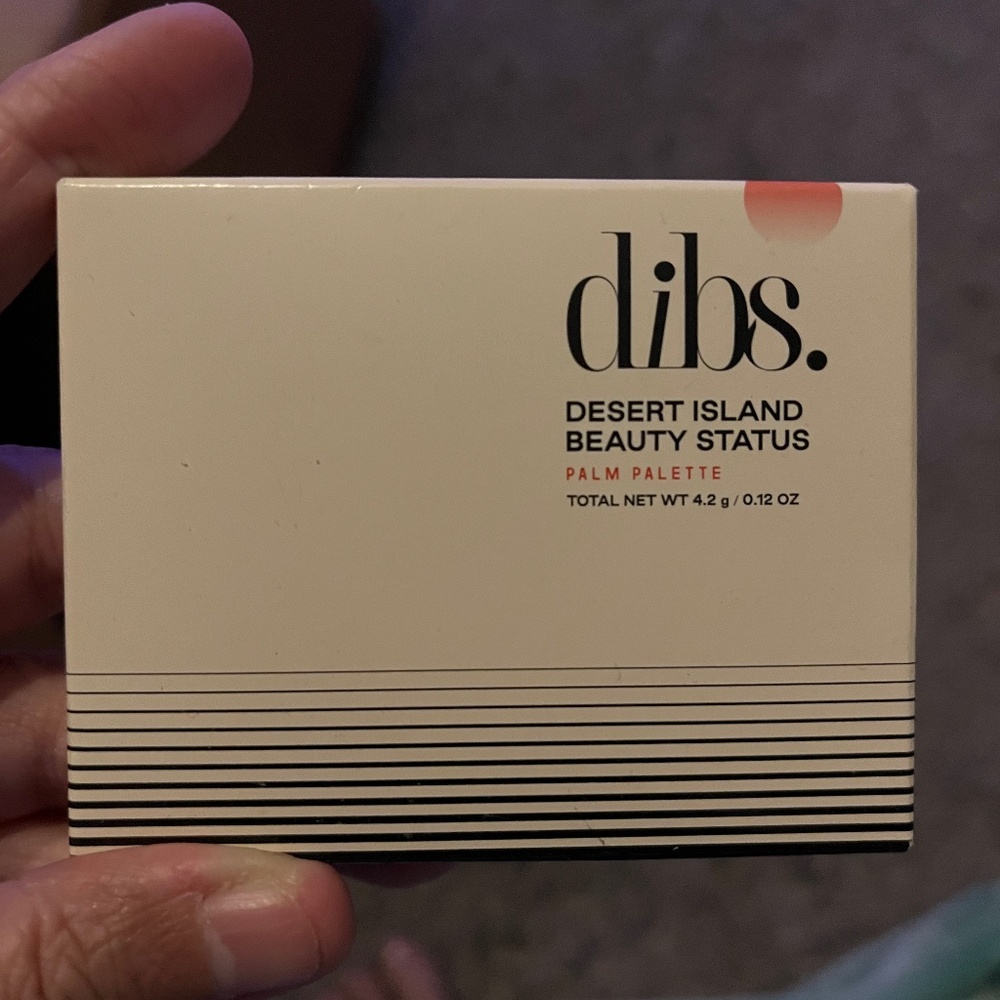 Dibs eyeshadow palette- roses in hand